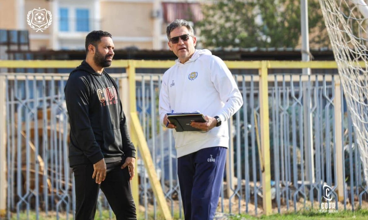 “فرصة ذهبية وسط تعثر المنافسين”.. الإسماعيلي يشد الرحال لمواجهة المقاولون في قمة الهروب