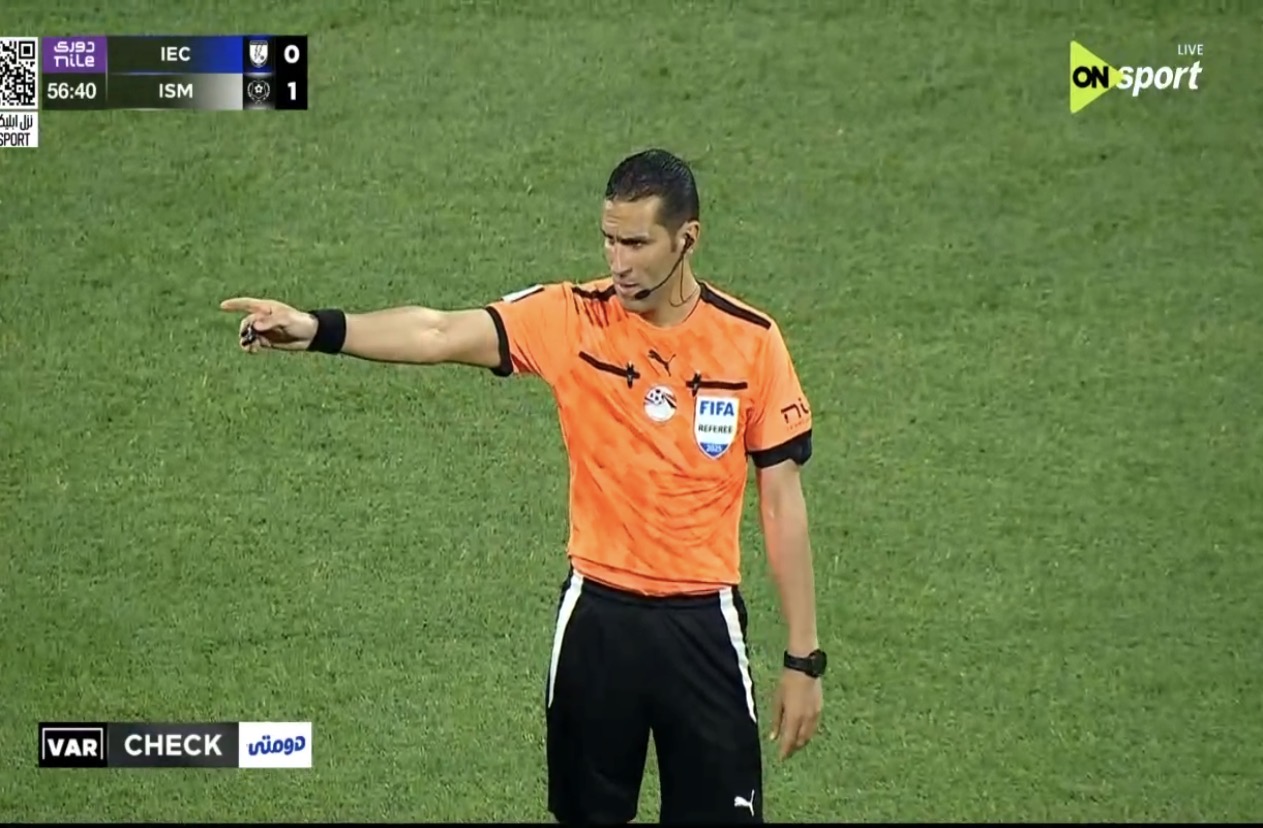 “مجزرة تحكيمية” في ستاد القناة.. صافرة ناجي تذبح الدراويش وعمر السعيد يسرق التعادل في القاتل